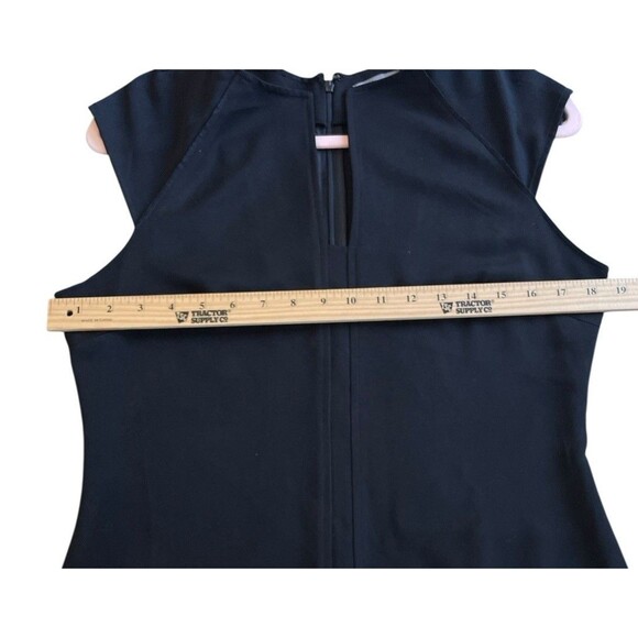 $120 Neiman Marcus Women's Black‎ Stretch Cap Sleeve Sheath Dress Size Medium - Picture 7 of 11